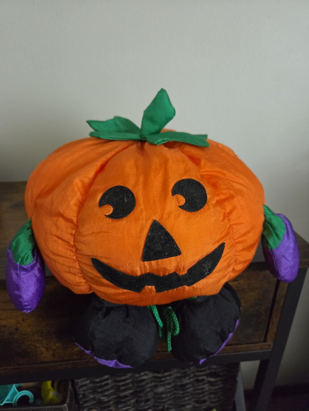Vintage 1996 Gibson Halloween Parachute Puffer Pumpkin Plush